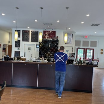 868 Estate Vineyards - a man standing at the bar - Wineries Near Me - Hillsboro, Virginia 868 Estate Vineyards - a man standing at the bar - Wineries Near Me - Hillsboro, Virginia