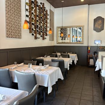 Josie's Ristorante - Pizza Near Me - Boynton Beach, Florida