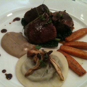 The Guildford Arms - Venison with wild mushroom ravioli - British Near Me - London, XGL