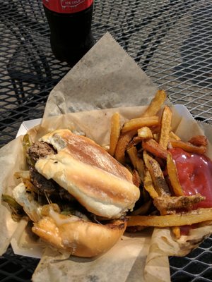 The People’s Burger by null