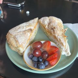 Turkey Pesto Sandwich