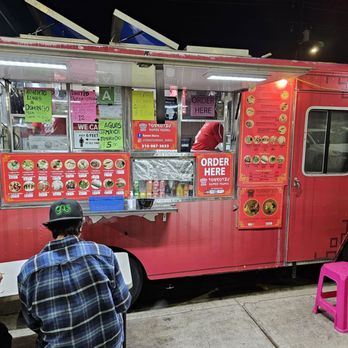 Ramen Ibarra - a man ordering food from a food truck - Food Trucks Near Me - Gardena, California Ramen Ibarra - a man ordering food from a food truck - Food Trucks Near Me - Gardena, California
