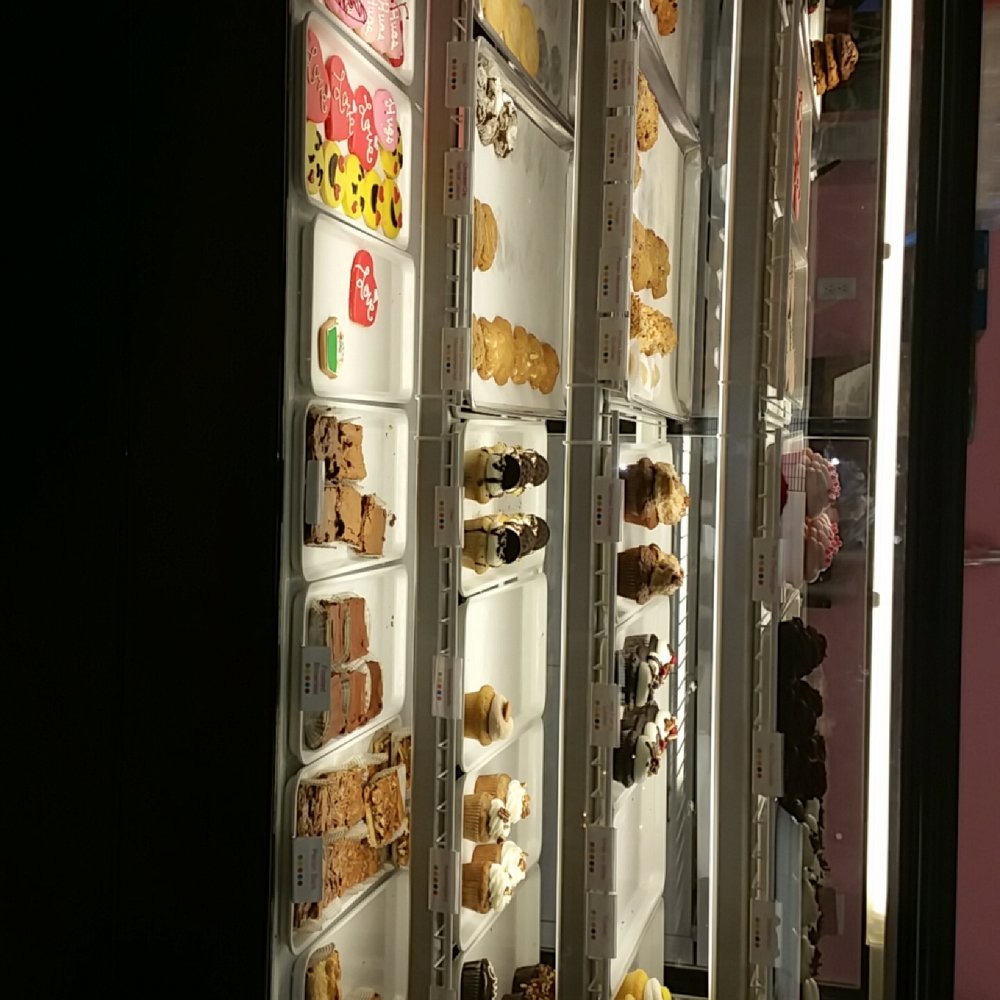 Sweet Surrender Bakery - Bakeries Near Me - Bakersfield, California Sweet Surrender Bakery - Bakeries Near Me - Bakersfield, California