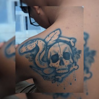 About Face - Face Painting - Airbrush Tattoos - Face Painting Near Me About Face - Face Painting - Airbrush Tattoos - Face Painting Near Me