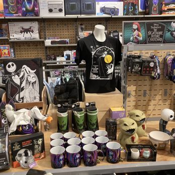 FYE - Colorado - Music & DVDs Near Me - Lakewood, Colorado FYE - Colorado - Music & DVDs Near Me - Lakewood, Colorado