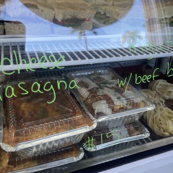 The Kea’au Deli - Delis Near Me - Keaau, Hawaii