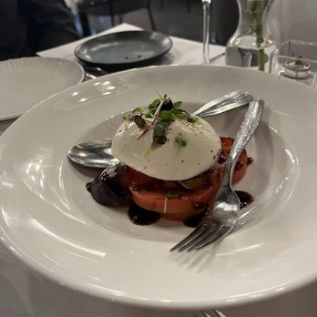 Cucina Venti Restaurant - Ahi Tuna - Italian Near Me - Mountain View, California