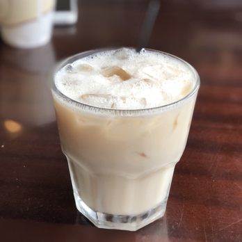Bistreaux - $10 Brandy Punch - Jazz & Blues Near Me - New Orleans, Louisiana Bistreaux - $10 Brandy Punch - Jazz & Blues Near Me - New Orleans, Louisiana