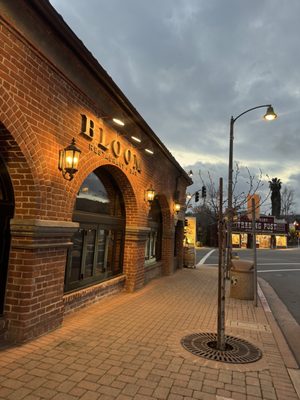 Bloom Restaurant + Bar by null