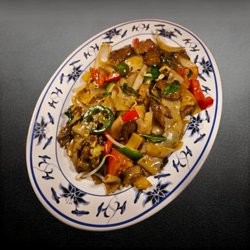 Bangkok Village - Spicy basil noodle