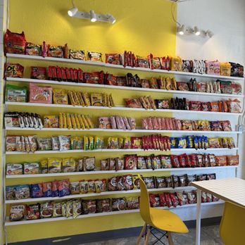 Straw & Bubbles Tea Bar - Bubble Tea Near Me - Glenview, Illinois