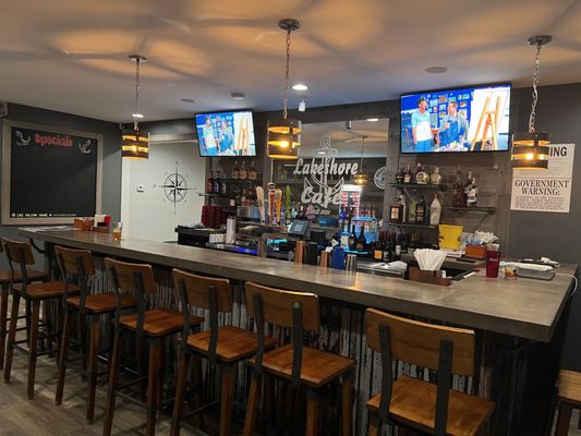 Lakeshore Cafe Bar & Grill by null