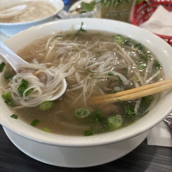 Pho Hut - Pho tai - Vietnamese Near Me - Glendale, California