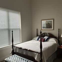 American House Meridian - Bedroom