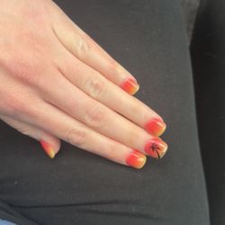 Amour Nails