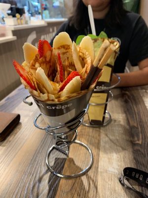 T-Swirl Crepe by null