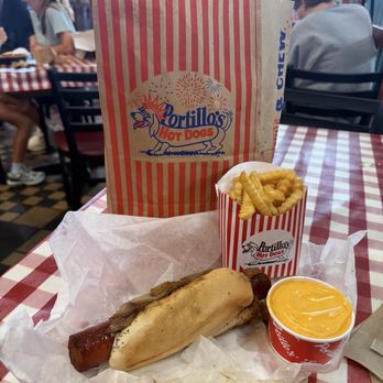 Portillo's & Barnelli's Chicago - Hot Dogs Near Me - Chicago, Illinois Portillo's & Barnelli's Chicago - Hot Dogs Near Me - Chicago, Illinois