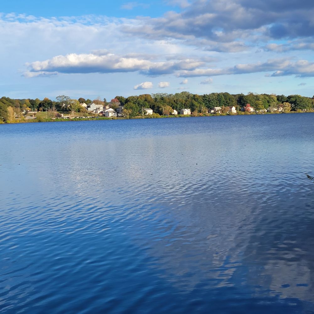 Horn Pond - Lakes Near Me - Woburn, Massachusetts Horn Pond - Lakes Near Me - Woburn, Massachusetts