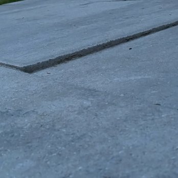 M.E. Contracting - Patio stones already shifting/uneven - General Contractors Near Me - Toronto, Ontario M.E. Contracting - Patio stones already shifting/uneven - General Contractors Near Me - Toronto, Ontario