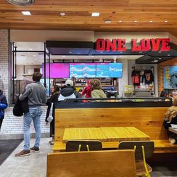 Raising Cane's Chicken Fingers