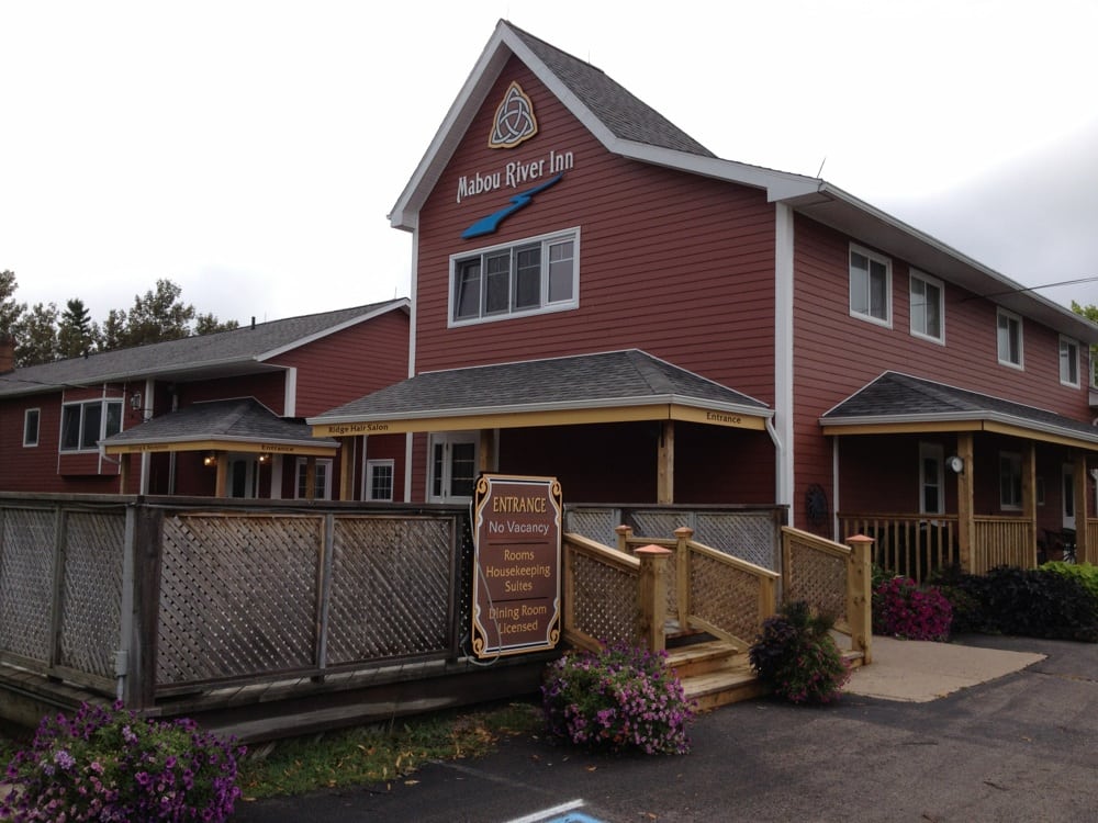 MABOU RIVER INN Updated August 2024 19 SW Ridge Road, Mabou, Nova