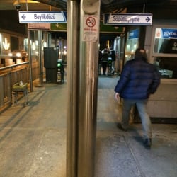 Edirnekapı Metrobüs Durağı