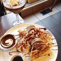 Black & White Waffle