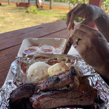 Richie's Huli BBQ - a tray of ribs and rice - Barbeque Near Me Richie's Huli BBQ - a tray of ribs and rice - Barbeque Near Me