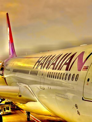 Kahului Airport by null