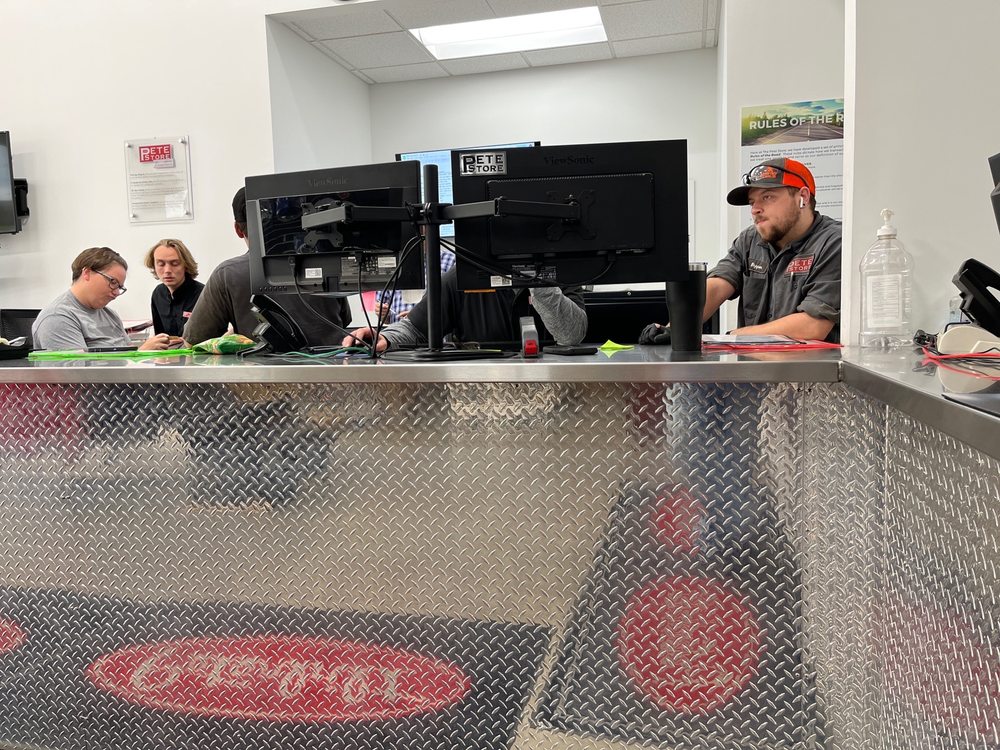 THE PETERBILT STORE NORTH 21 Candy Ln, Ringgold,