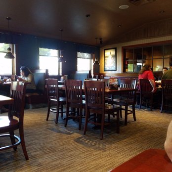 Red Lobster - Eating area in front - Seafood Near Me - Danbury, Connecticut Red Lobster - Eating area in front - Seafood Near Me - Danbury, Connecticut