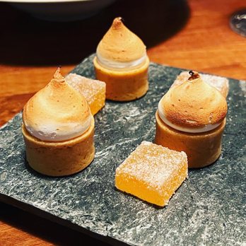 Partage - Lemon tart and grape fruit squares - French Near Me - Las Vegas, Nevada Partage - Lemon tart and grape fruit squares - French Near Me - Las Vegas, Nevada