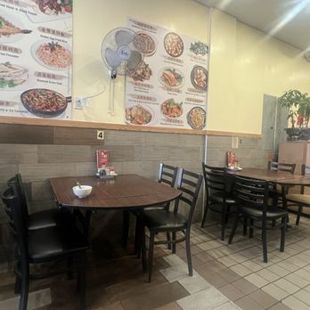 Rongwang Restaurant - Seatings - Noodles Near Me - Flushing, New York Rongwang Restaurant - Seatings - Noodles Near Me - Flushing, New York