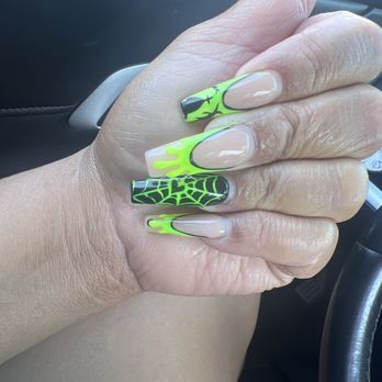 Lyly Spa and Nails - Two weeks later - Nail Salons Near Me - Fullerton, California
