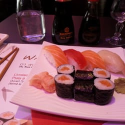 Washi - Menu MM5. Un classique avec 6 makis saumon et 4 sushis assortiment. Salade + soupe miso.