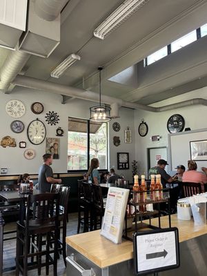 MeMe's Café by null