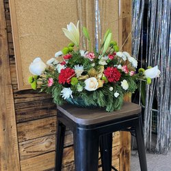 The Flower Man - This is the 3rd year in a row that we have had flowers made as a Christmas present, Alisha went above and beyond as usual.