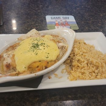 Blue Sky Lounge - New American Near Me - Bangor, Maine