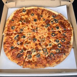 Detroit Beach Restaurant & Pizzeria
