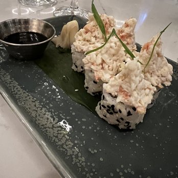 Ramsay's Kitchen - King Crab Sushi Roll - American Near Me - Boston, Massachusetts Ramsay's Kitchen - King Crab Sushi Roll - American Near Me - Boston, Massachusetts