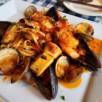 O Sole Mio - Pasta Pescatorw - Pizza Near Me - Cranford, New Jersey