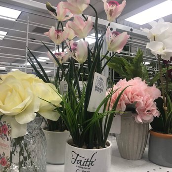 Marshalls - Department Stores Near Me - Orange, California