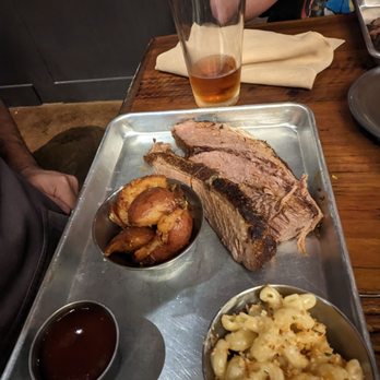 Whiskey 'N Rye Smokehouse - Brisket plate, fingerling potatoes, and dry Mac n cheese. - Barbeque Near Me - Solvang, California Whiskey 'N Rye Smokehouse - Brisket plate, fingerling potatoes, and dry Mac n cheese. - Barbeque Near Me - Solvang, California