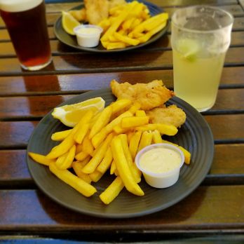 King O'Malley's - Fish and chips - Seafood Near Me - Canberra, ACT King O'Malley's - Fish and chips - Seafood Near Me - Canberra, ACT