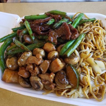 China Bistro - More food, please. This is delicious! - Chinese Near Me - Bakersfield, California China Bistro - More food, please. This is delicious! - Chinese Near Me - Bakersfield, California