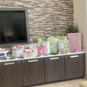 Peerspace - Long counter area for presents. Kitchen area has long counter as well. - Shared Office Spaces Near Me - San Francisco, California Peerspace - Long counter area for presents. Kitchen area has long counter as well. - Shared Office Spaces Near Me - San Francisco, California
