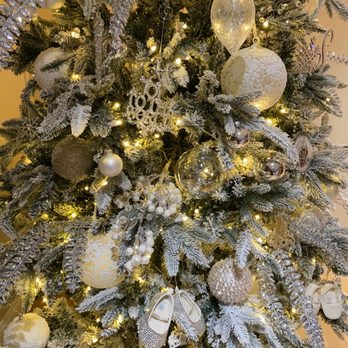 Evis Design - Holiday Decorations Near Me - Glendale, California
