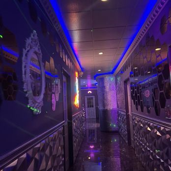 Cashbox Ktv - Karaoke Near Me - Rowland Heights, California
