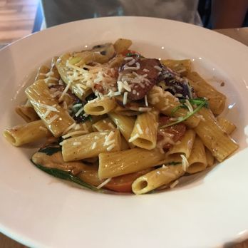 Jack's Restaurant & Bar - Italian pasta - Breakfast & Brunch Near Me - Newark, California