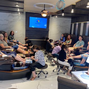 M Vince Nail Spa - Wedding party pedicures! - Nail Salons Near Me - Omaha, Nebraska M Vince Nail Spa - Wedding party pedicures! - Nail Salons Near Me - Omaha, Nebraska